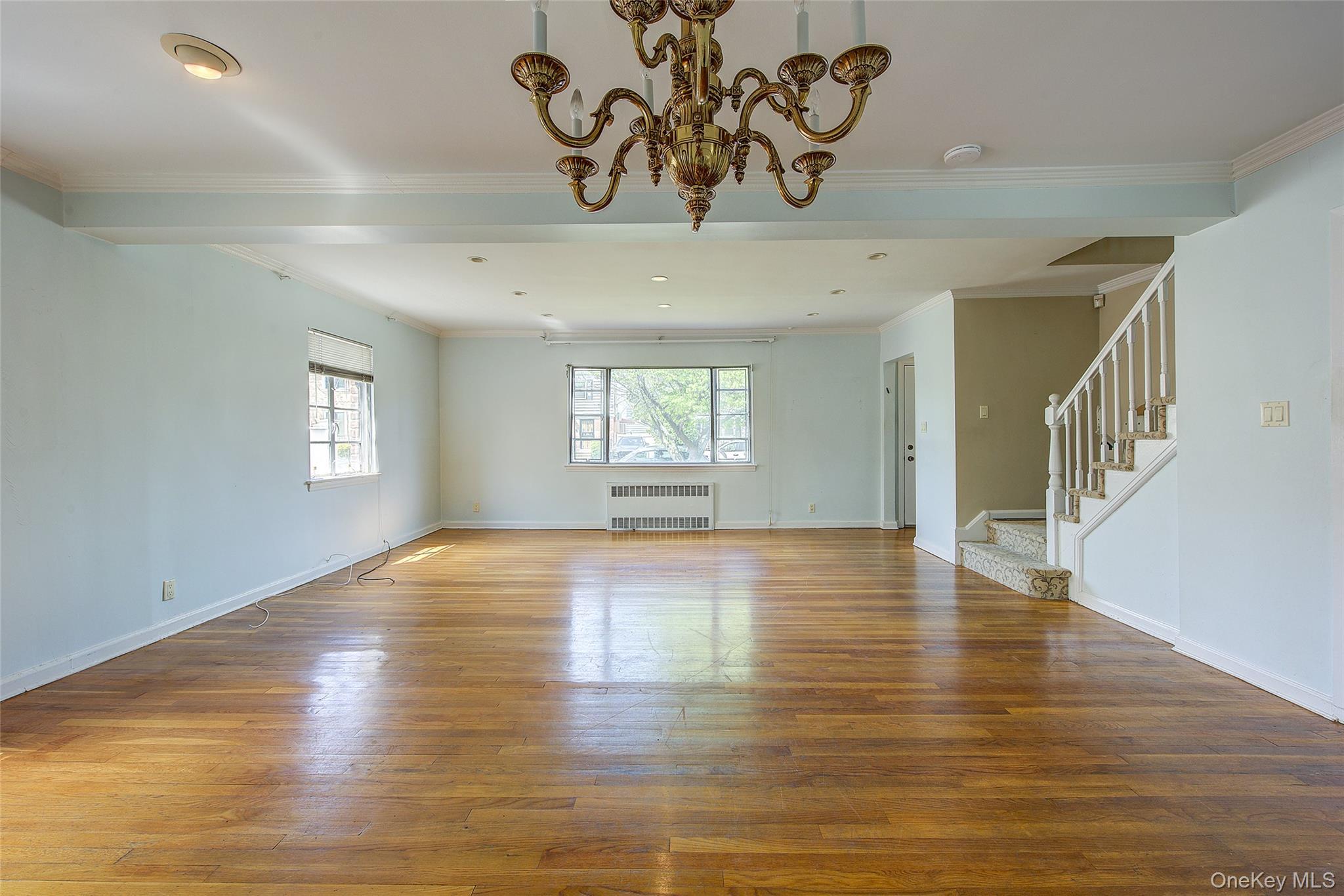 Single Family 171st Street Queens, NY 11366, MLS-991579-10