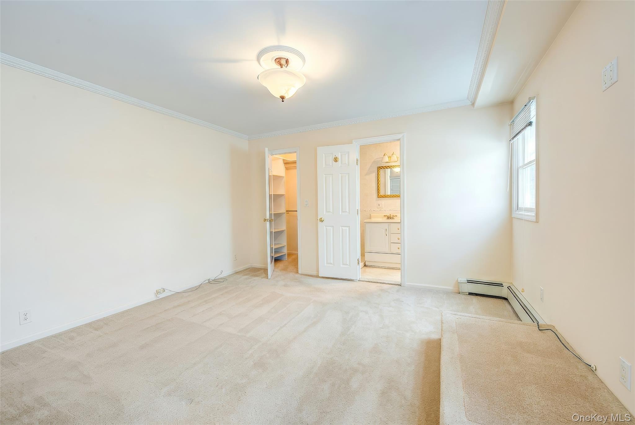 Single Family 171st Street Queens, NY 11366, MLS-991579-20