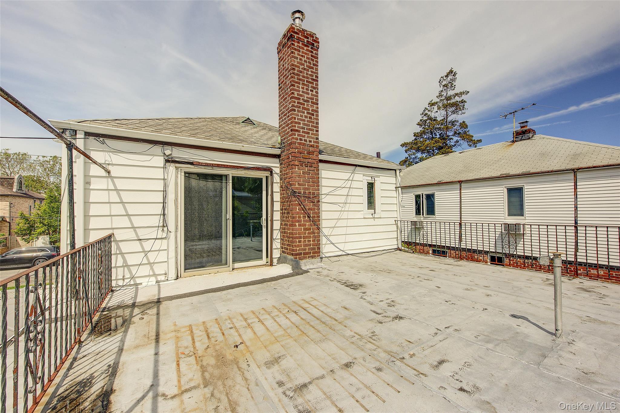 Single Family 171st Street Queens, NY 11366, MLS-991579-28