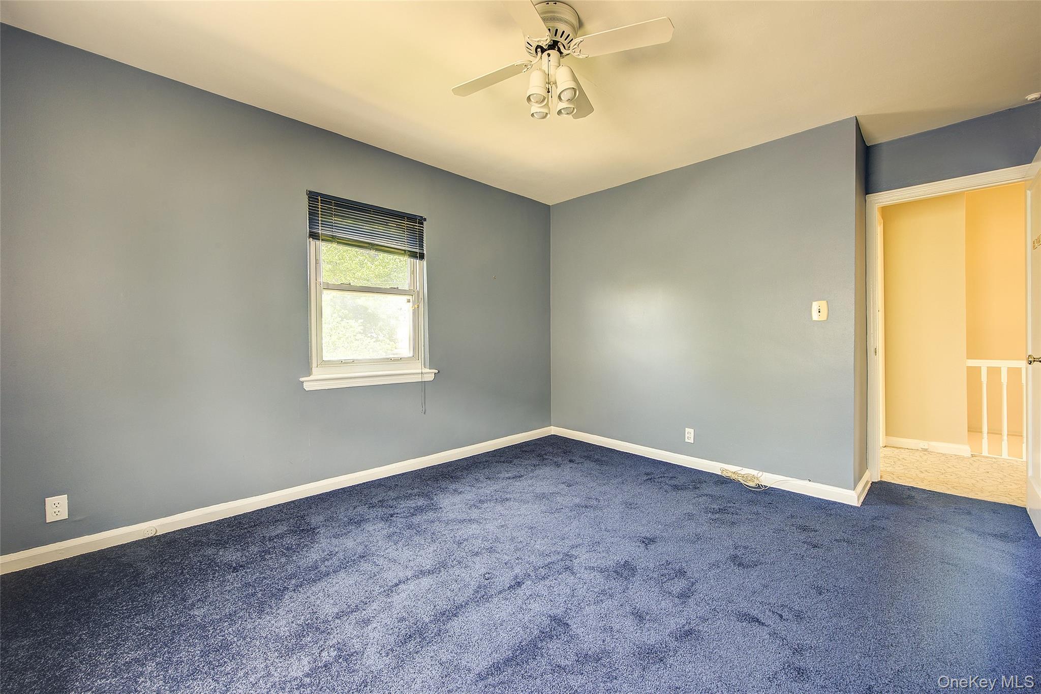 Single Family 171st Street Queens, NY 11366, MLS-991579-33