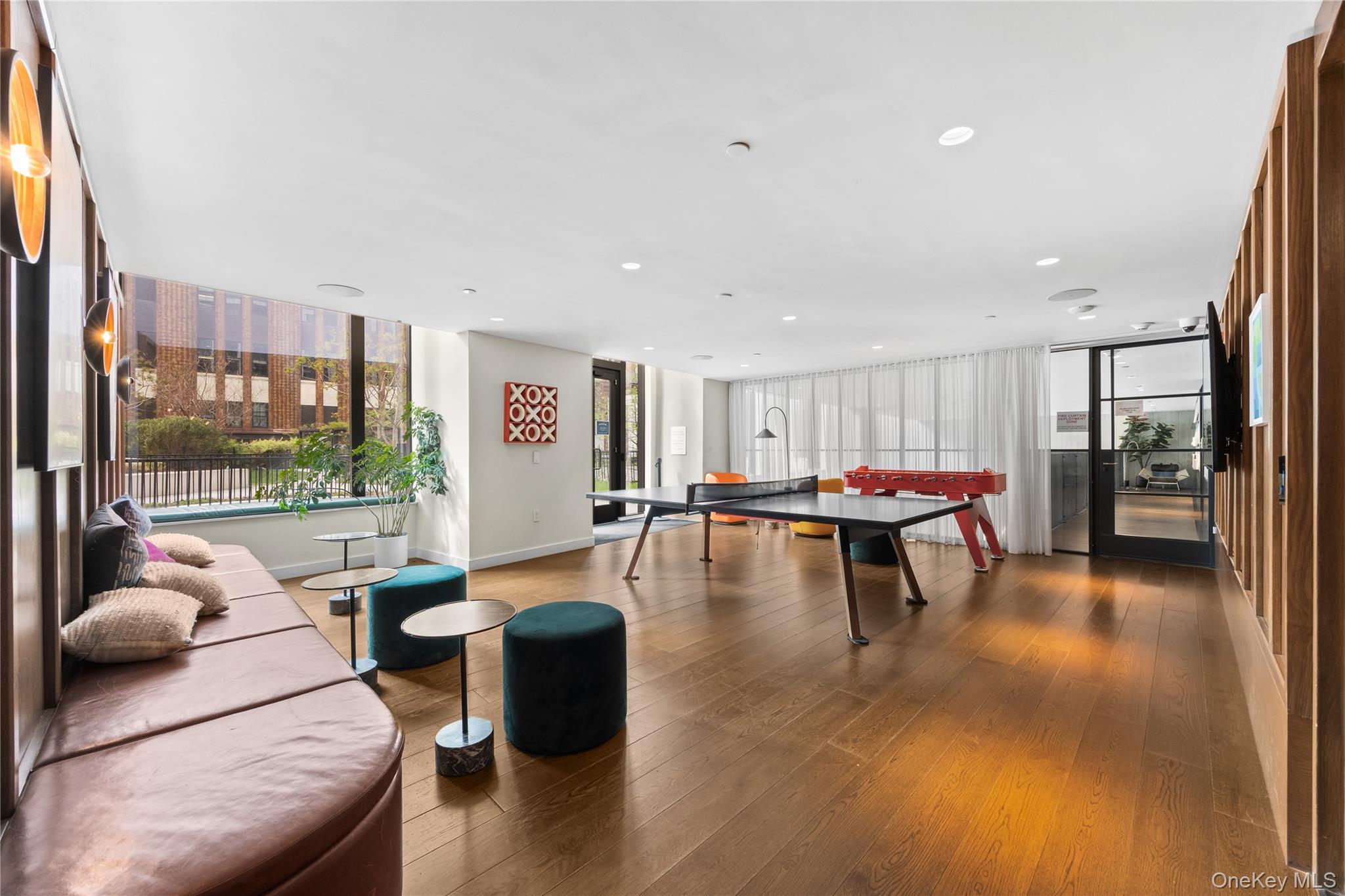 Condo Hoyt  Brooklyn, NY 11201, MLS-991668-20