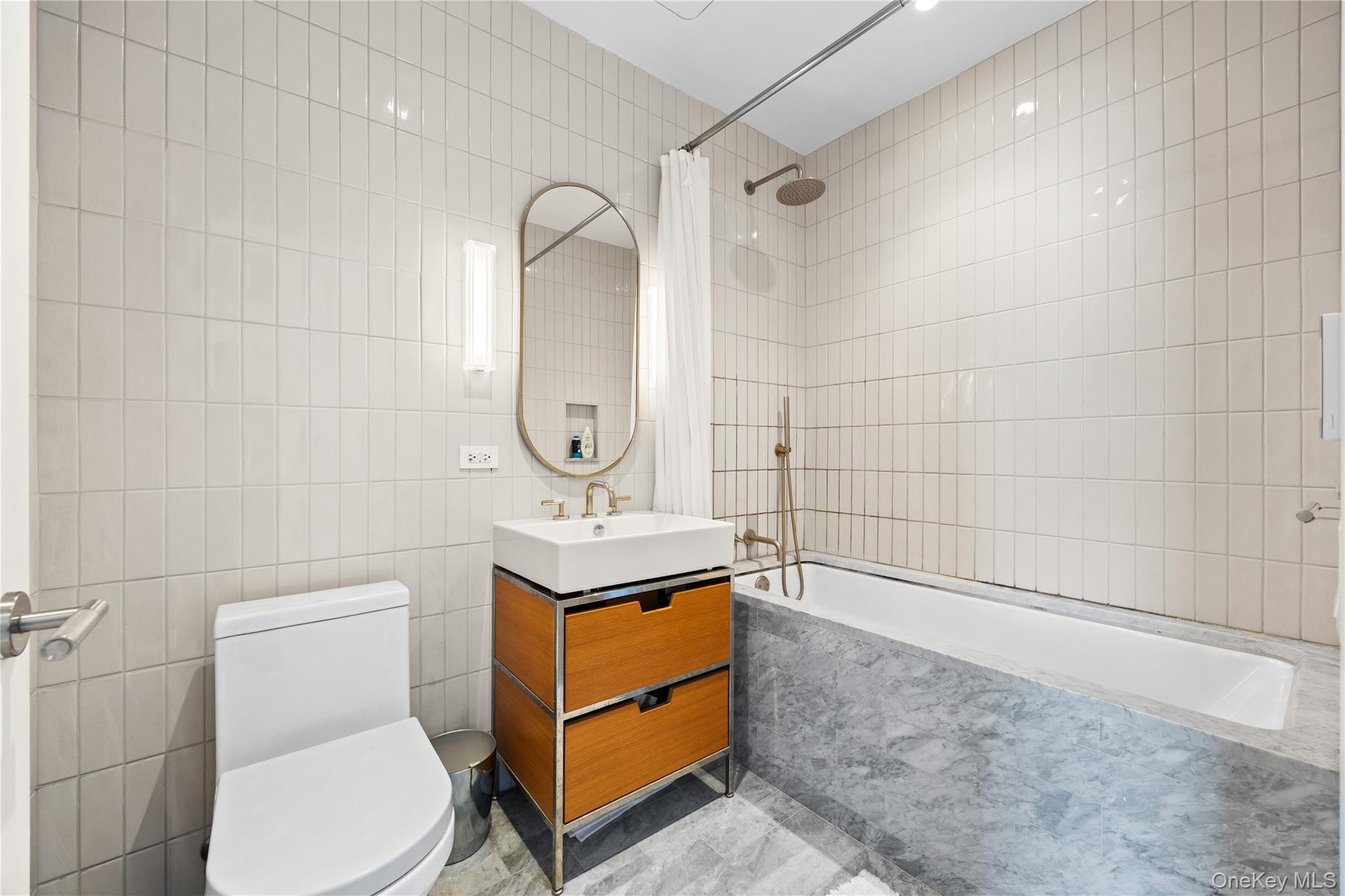 Condo Hoyt  Brooklyn, NY 11201, MLS-991668-8