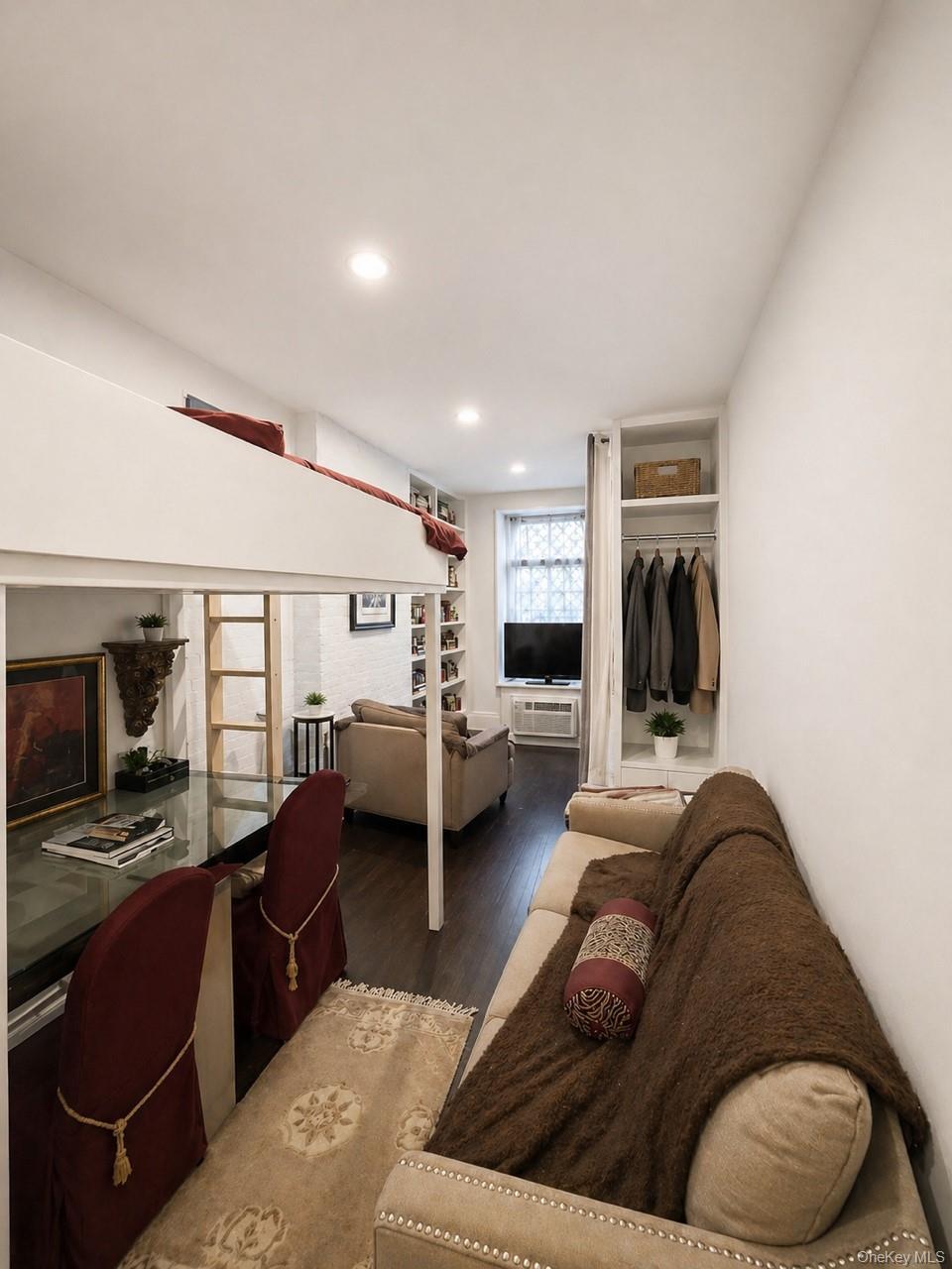 Coop W 46th Street  Manhattan, NY 10036, MLS-991680-3
