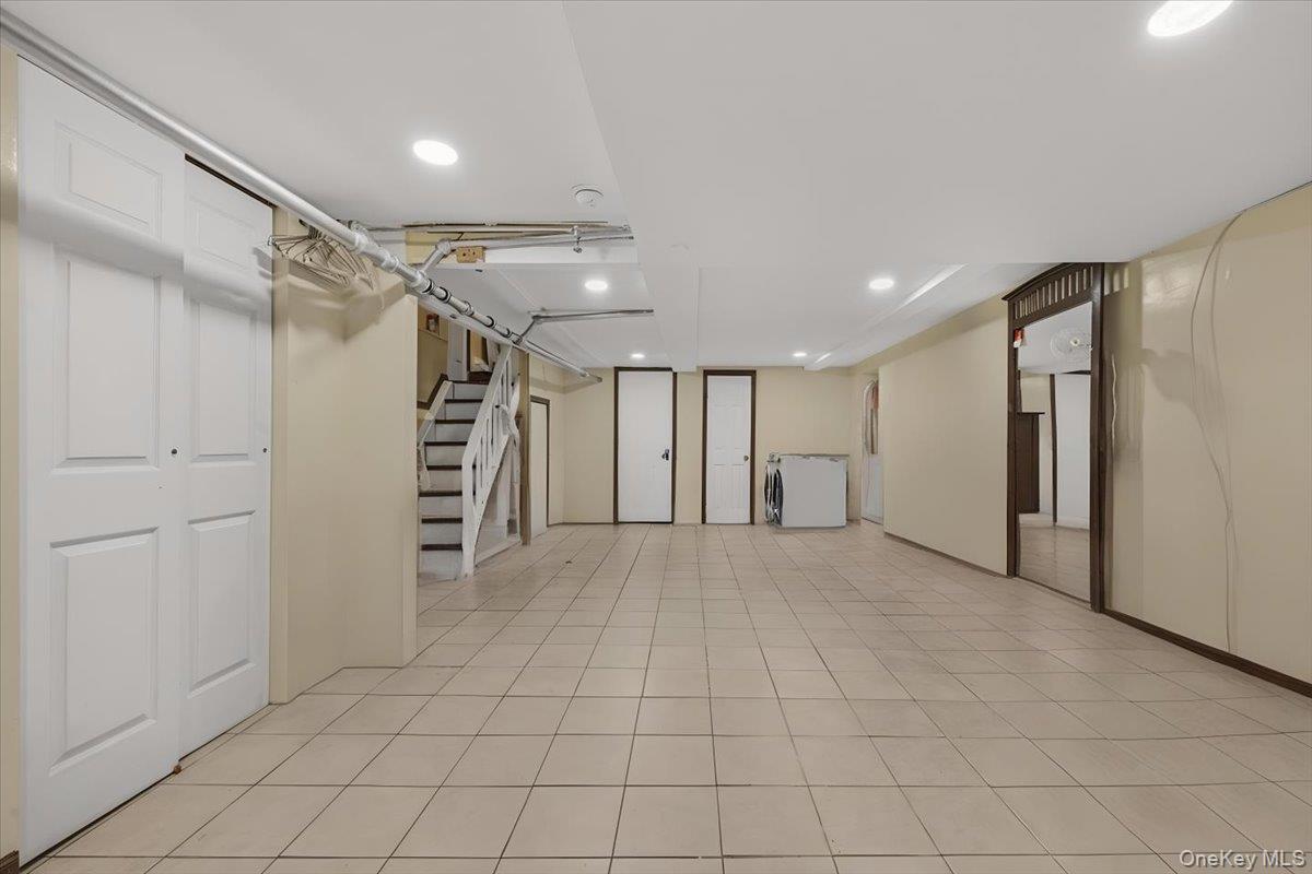 Single Family 91st Queens, NY 11428, MLS-991683-12