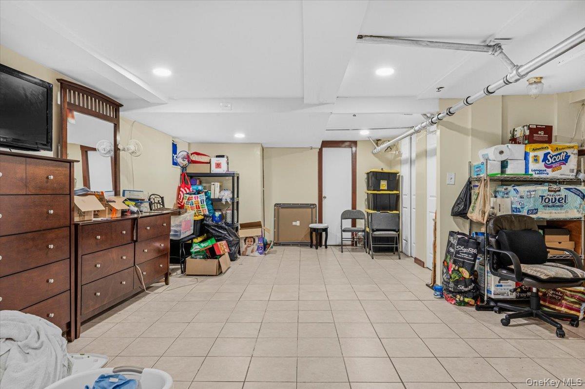 Single Family 91st Queens, NY 11428, MLS-991683-16