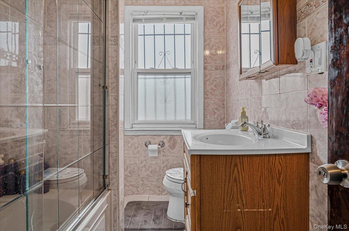 Single Family 91st Queens, NY 11428, MLS-991683-17