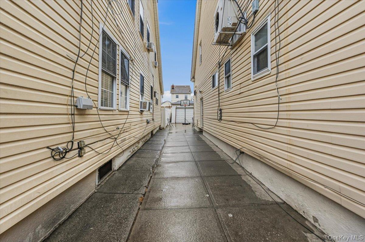 Single Family 91st Queens, NY 11428, MLS-991683-27