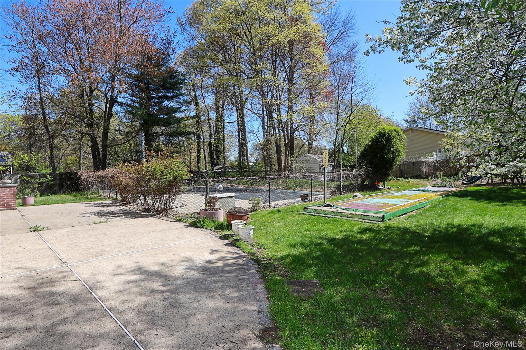 Single Family Ridgefield  Suffolk County, NY 11788, MLS-991705-20