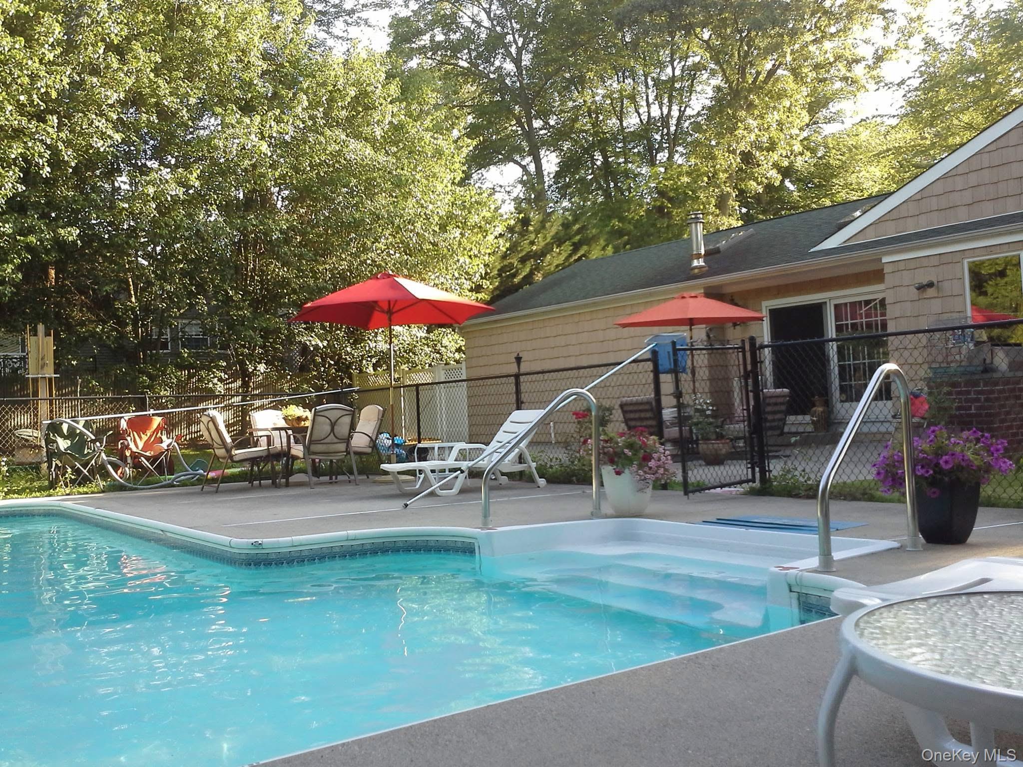 Single Family Ridgefield  Suffolk County, NY 11788, MLS-991705-24
