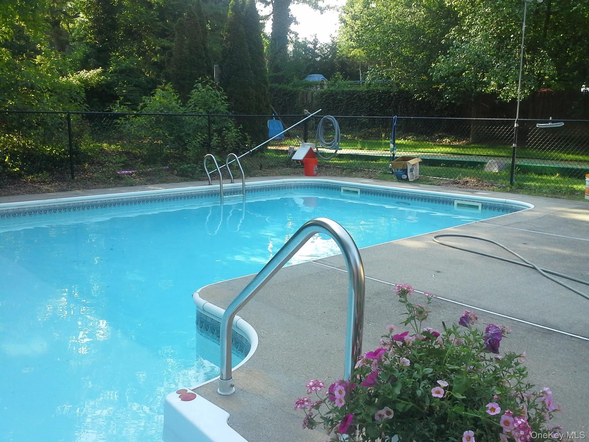 Single Family Ridgefield  Suffolk County, NY 11788, MLS-991705-25