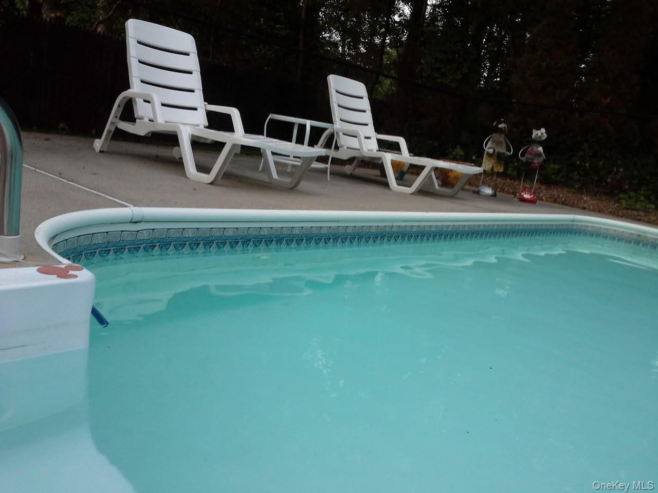 Single Family Ridgefield  Suffolk County, NY 11788, MLS-991705-26