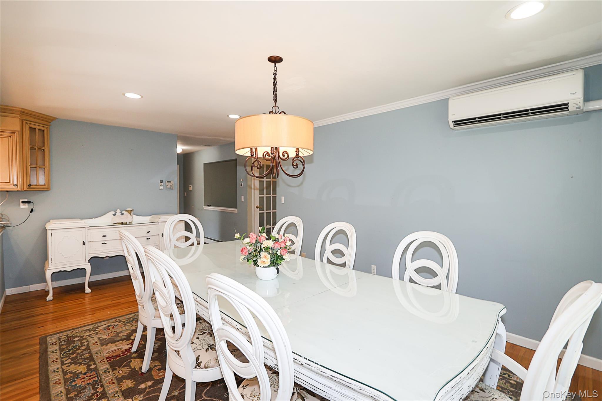 Single Family Ridgefield  Suffolk County, NY 11788, MLS-991705-6