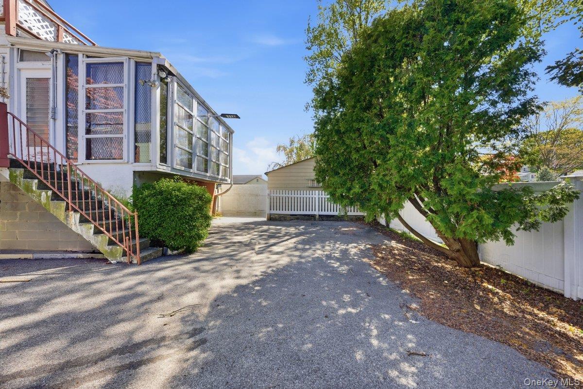 Single Family Byron  Westchester County, NY 10704, MLS-991710-32