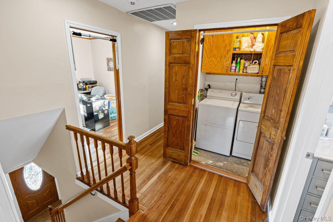 Single Family Autumn  Suffolk County, NY 11788, MLS-991714-26