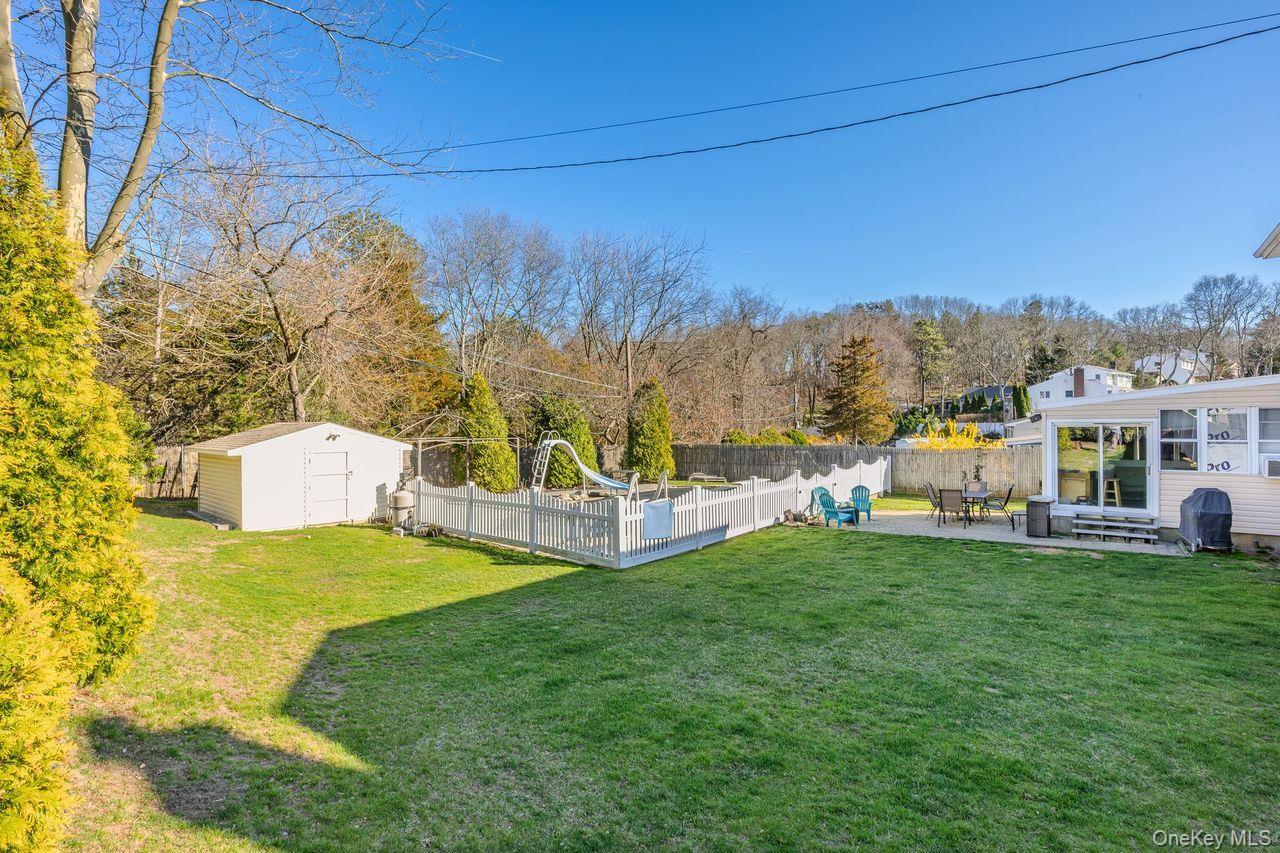 Single Family Autumn  Suffolk County, NY 11788, MLS-991714-33