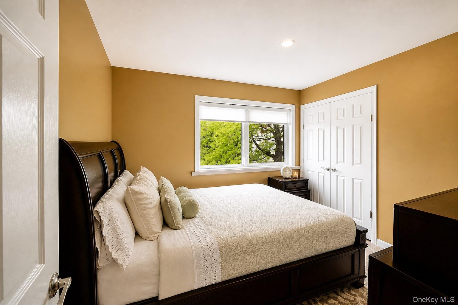 Single Family Inwood Place  Westchester County, NY 10801, MLS-991751-14