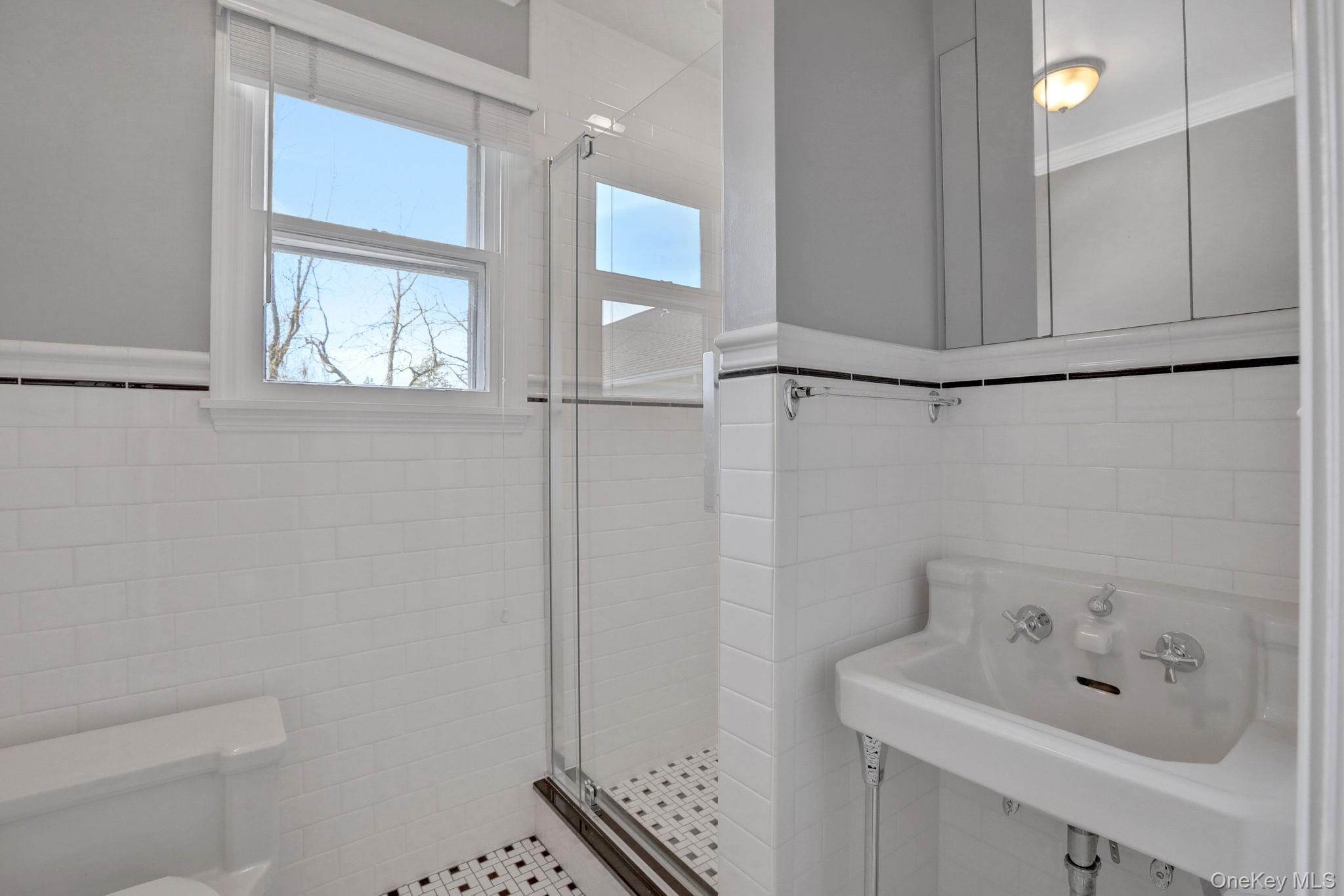 Single Family Albany Avenue  Ulster County, NY 12401, MLS-991752-12
