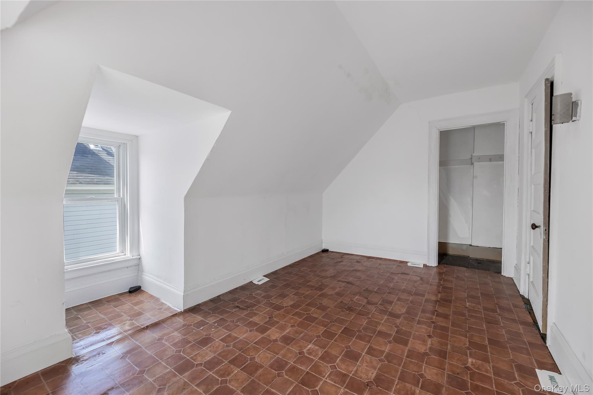 Single Family Palisade  Westchester County, NY 10703, MLS-991774-9