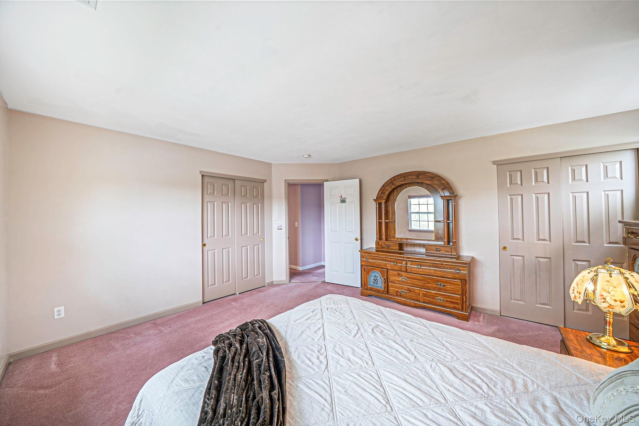 Single Family Elm  Suffolk County, NY 11727, MLS-991786-29