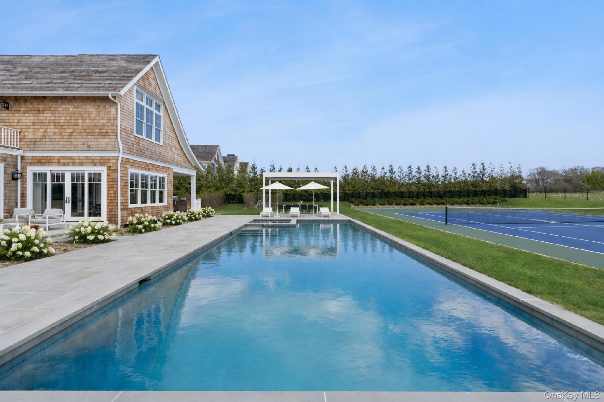 Single Family Edge Of Woods Road Suffolk County, NY 11968, MLS-991792-33