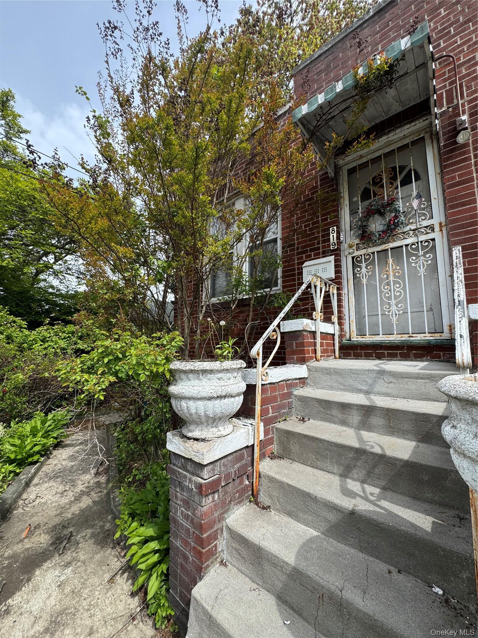 Single Family 221st  Bronx, NY 10467, MLS-991882-2