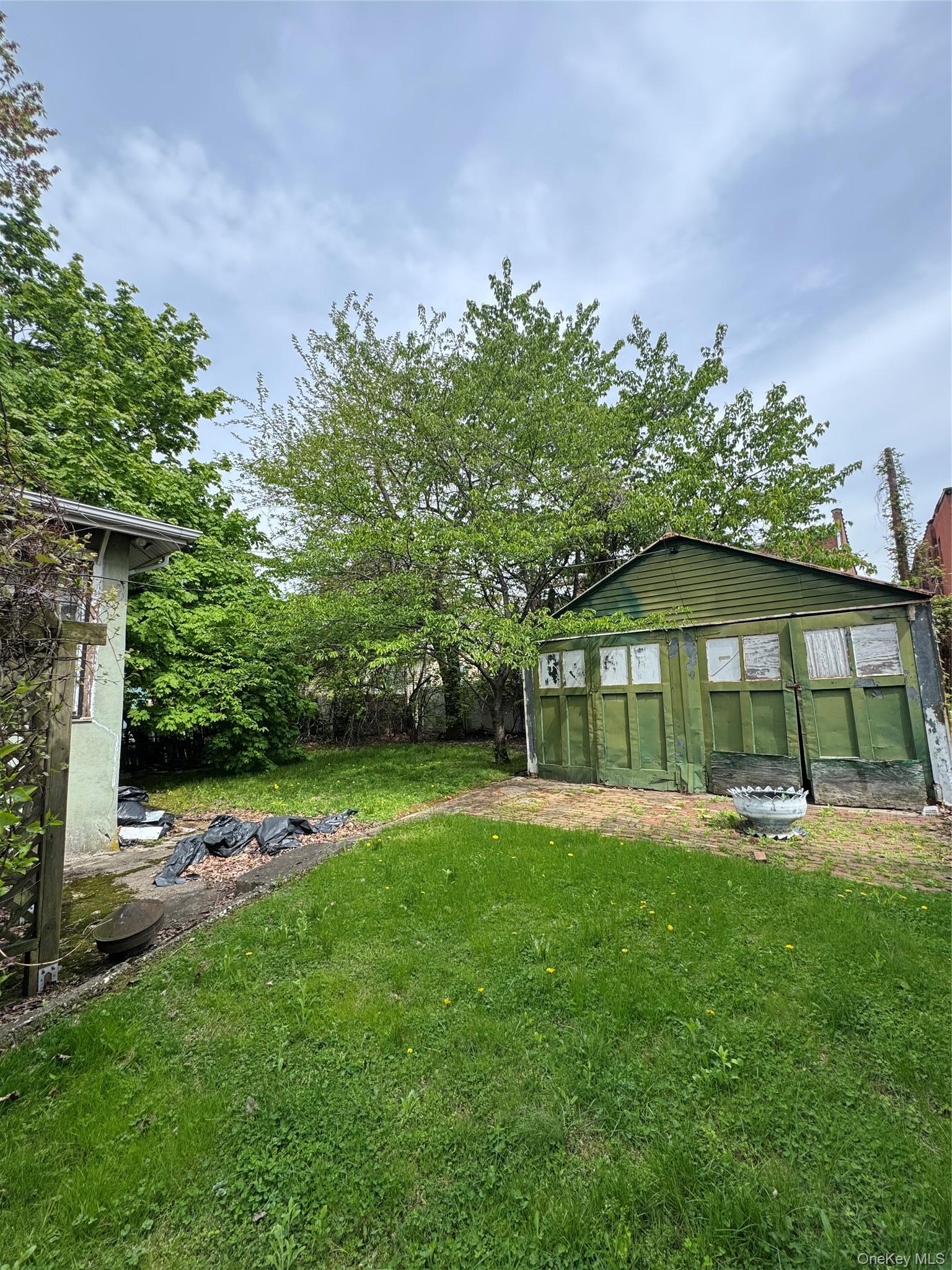 Single Family 221st  Bronx, NY 10467, MLS-991882-8