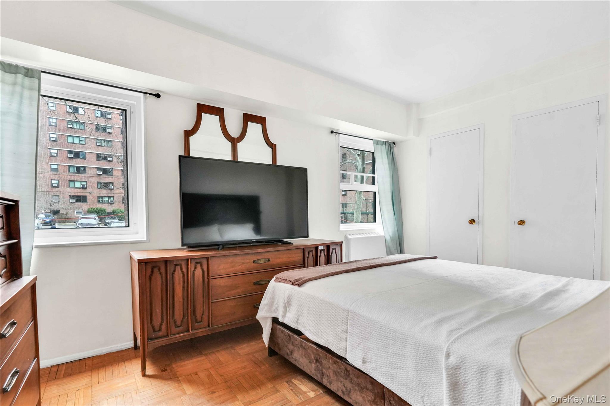 Coop Adams Street  Brooklyn, NY 11201, MLS-991898-9