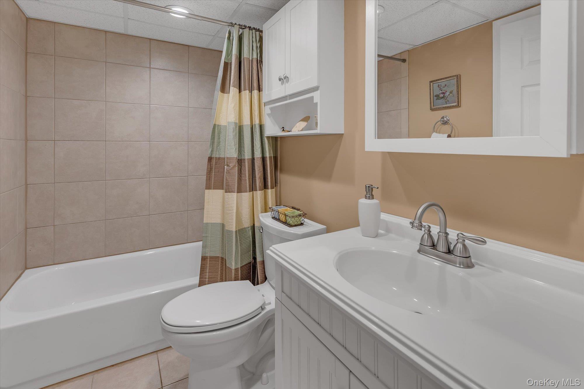 Single Family Colonial  Suffolk County, NY 11731, MLS-991921-15