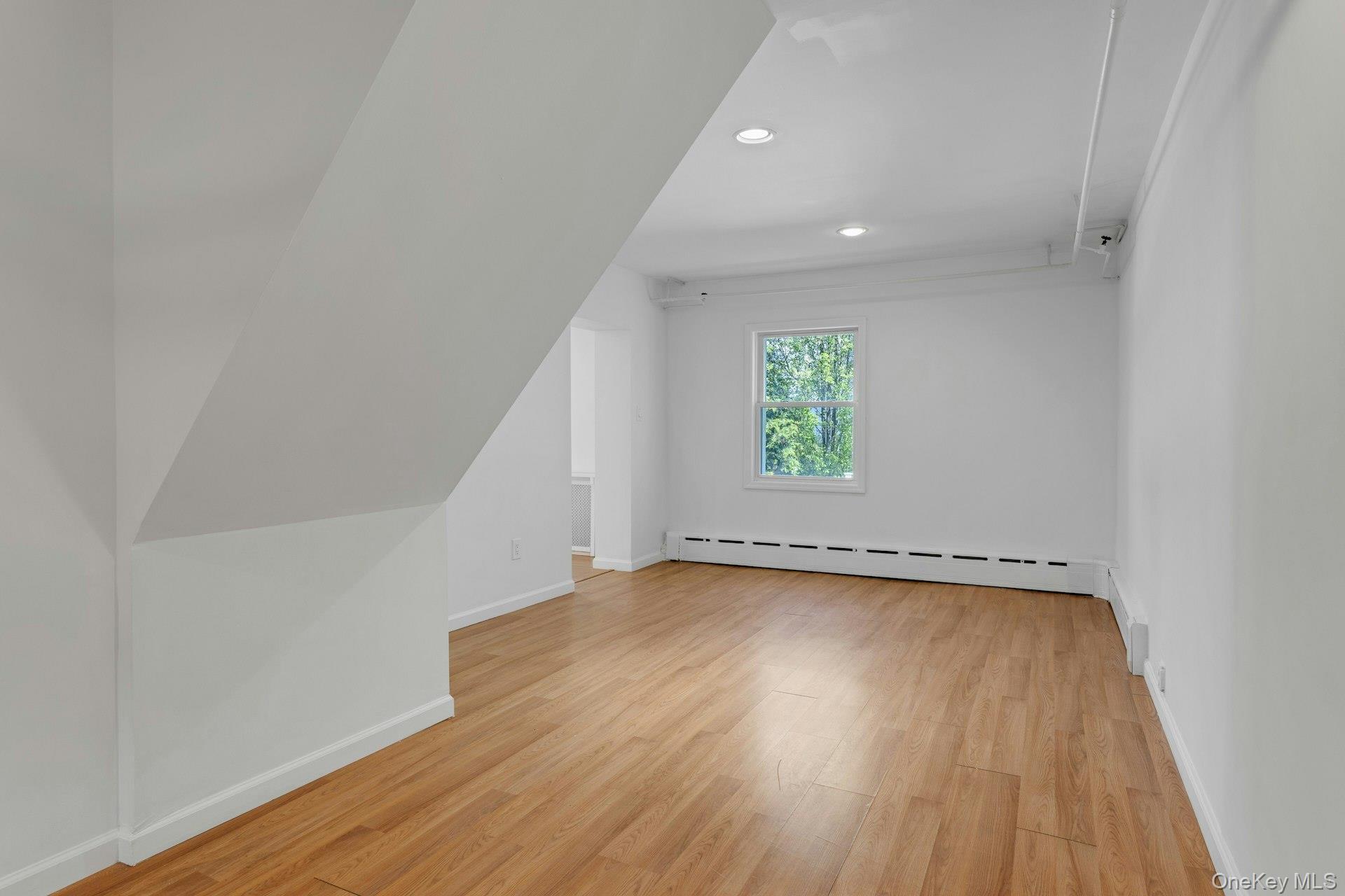 Single Family Woodland  Westchester County, NY 10507, MLS-991945-28