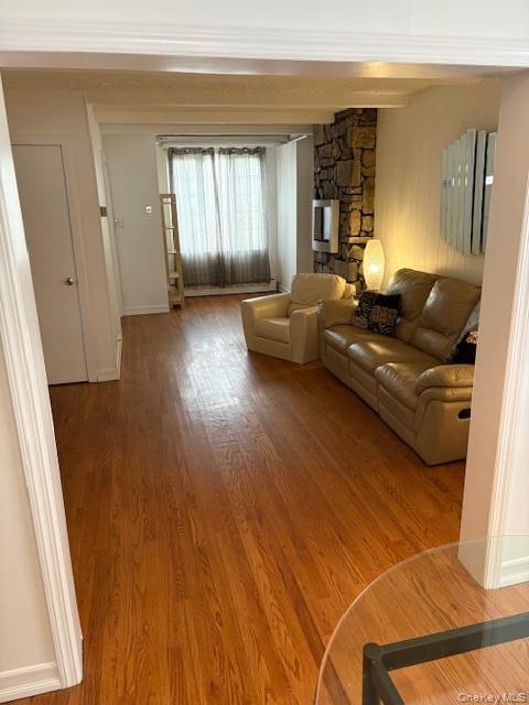 Single Family Hull  Queens, NY 11378, MLS-991972-4