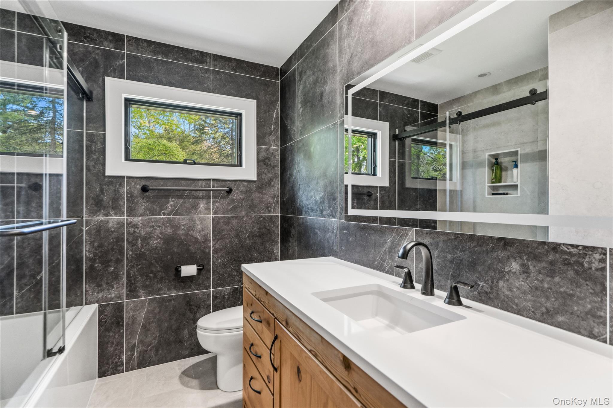 Single Family Beaver Dam Road Suffolk County, NY 11719, MLS-991983-20