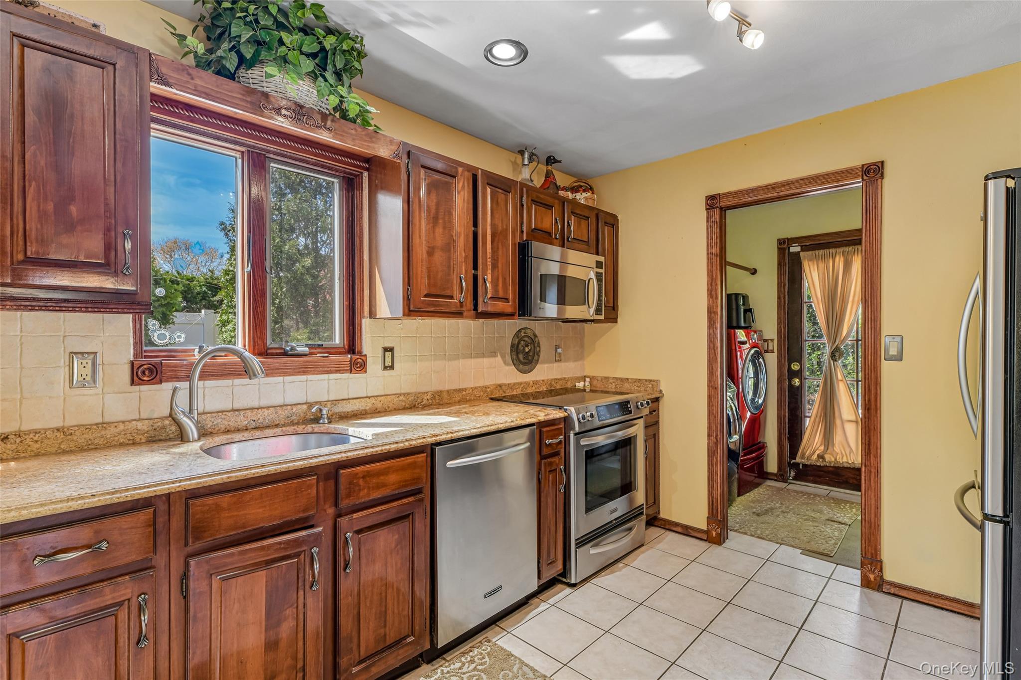 Single Family Deer  Suffolk County, NY 11772, MLS-991990-13