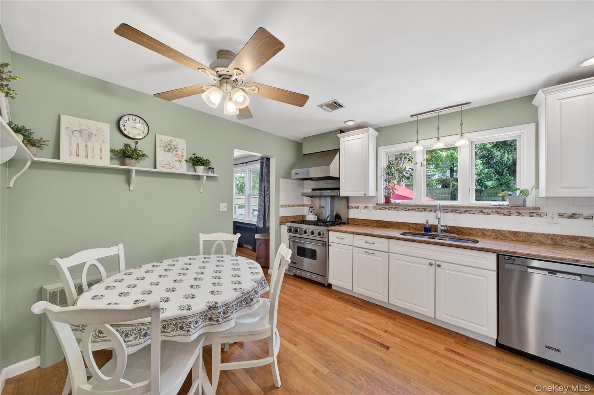 Single Family Parkway  Orange County, NY 10924, MLS-991997-15
