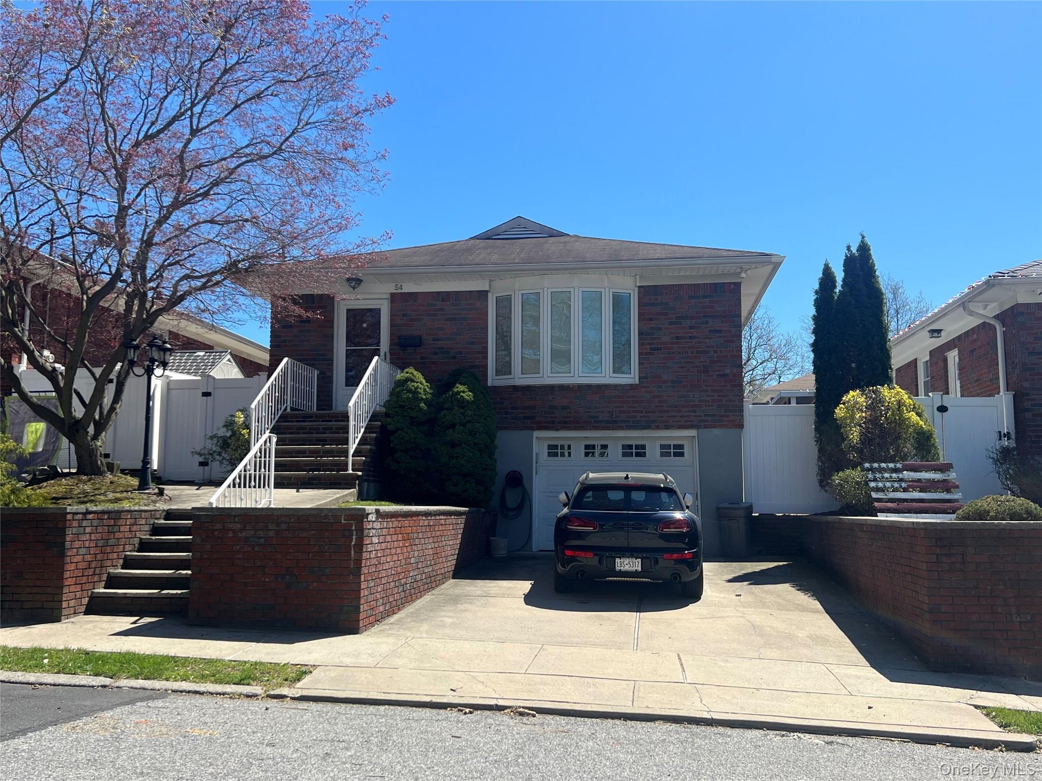 Single Family Alpine Court  Staten Island, NY 10310, MLS-991999-2
