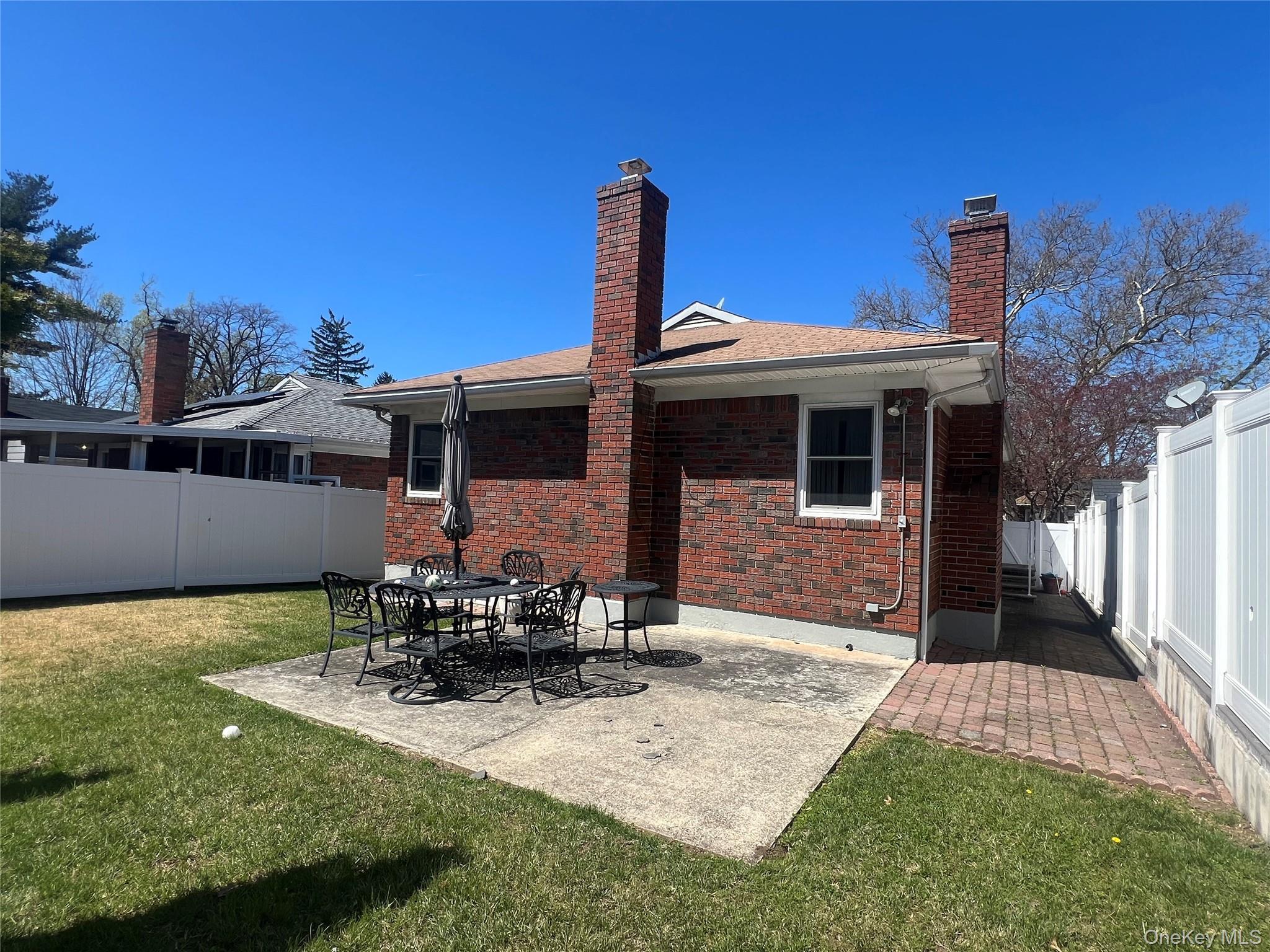 Single Family Alpine Court  Staten Island, NY 10310, MLS-991999-20