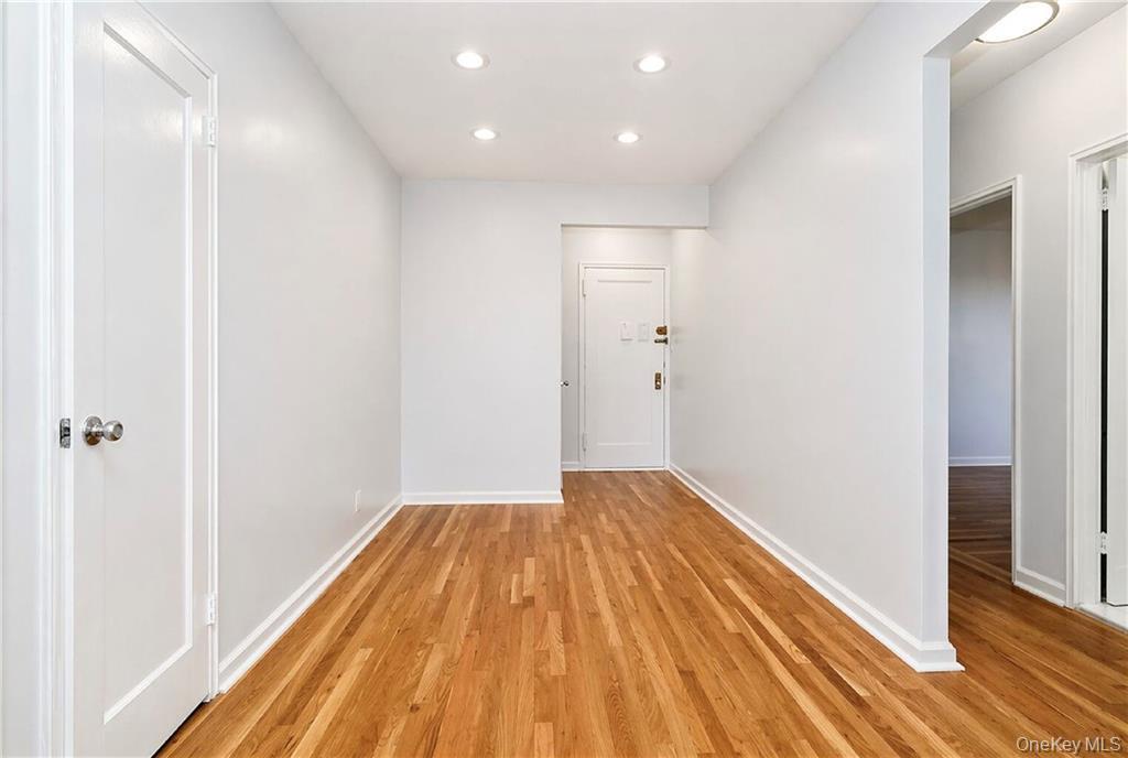 Coop Ocean Avenue Brooklyn, NY 11235, MLS-992000-5
