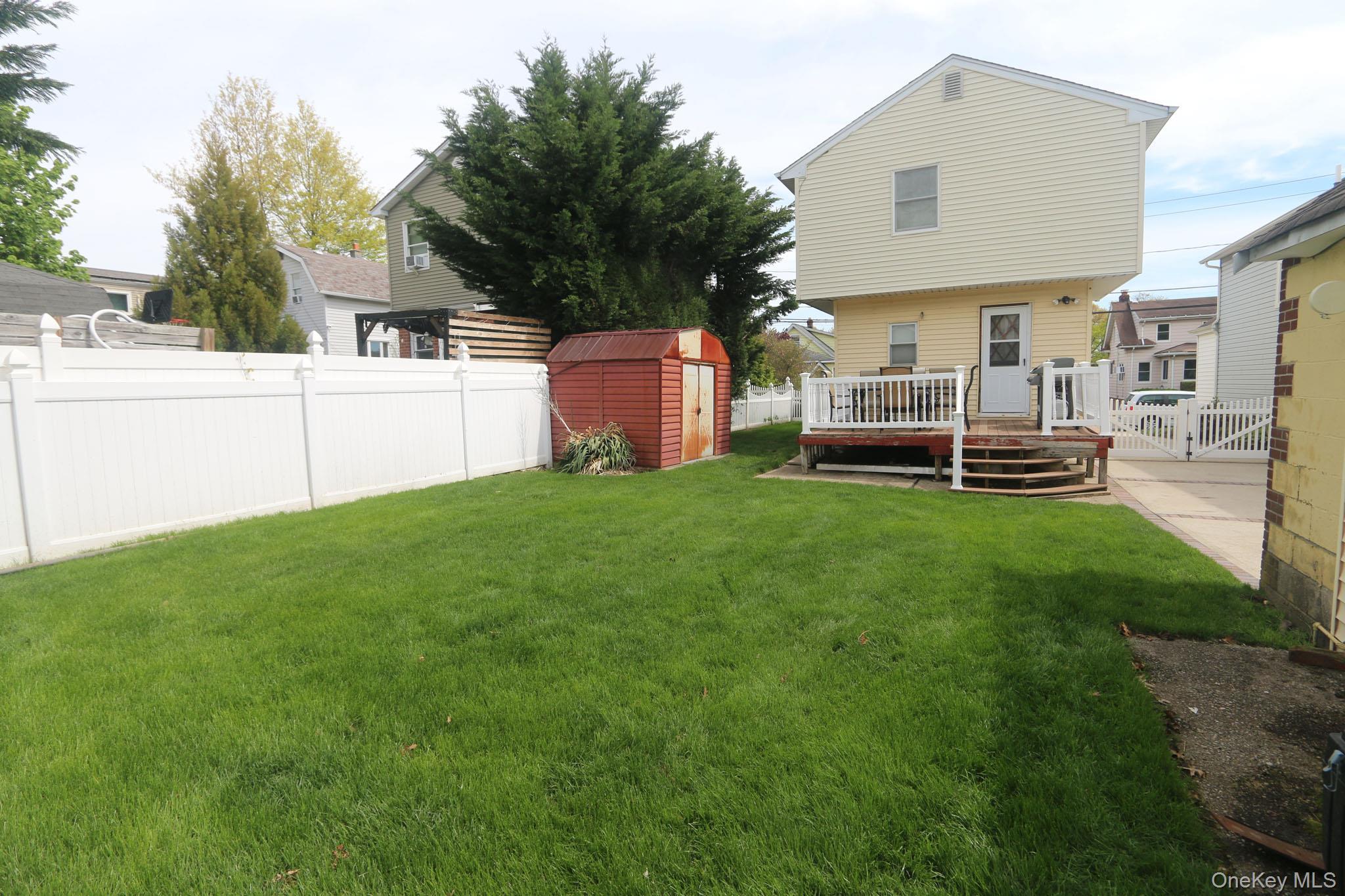 Single Family Mckee  Nassau County, NY 11001, MLS-992046-21