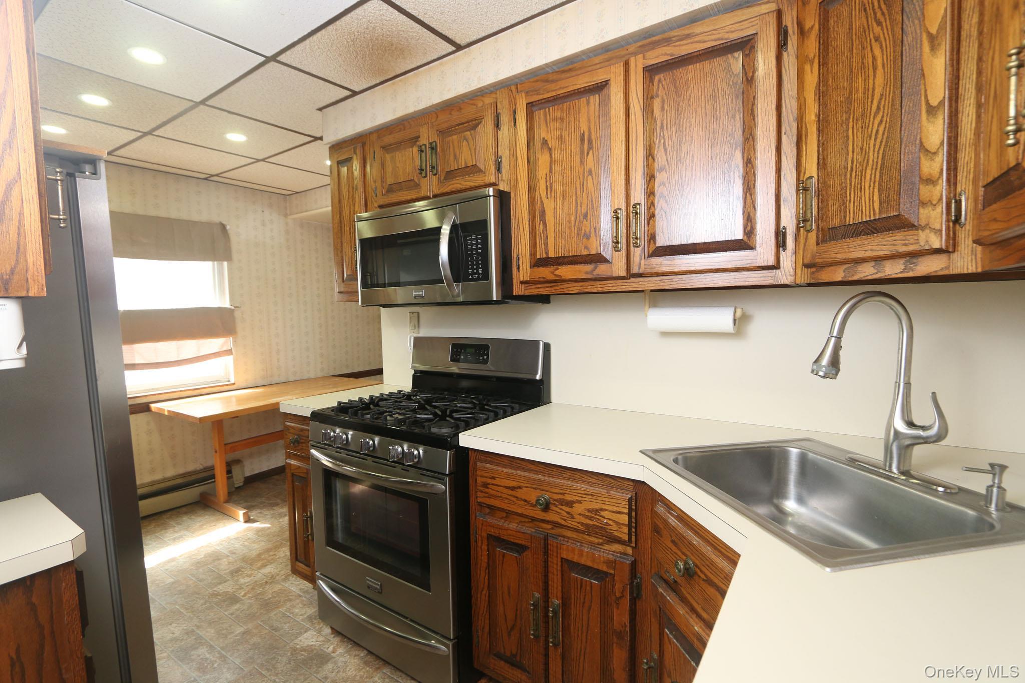 Single Family Mckee  Nassau County, NY 11001, MLS-992046-8