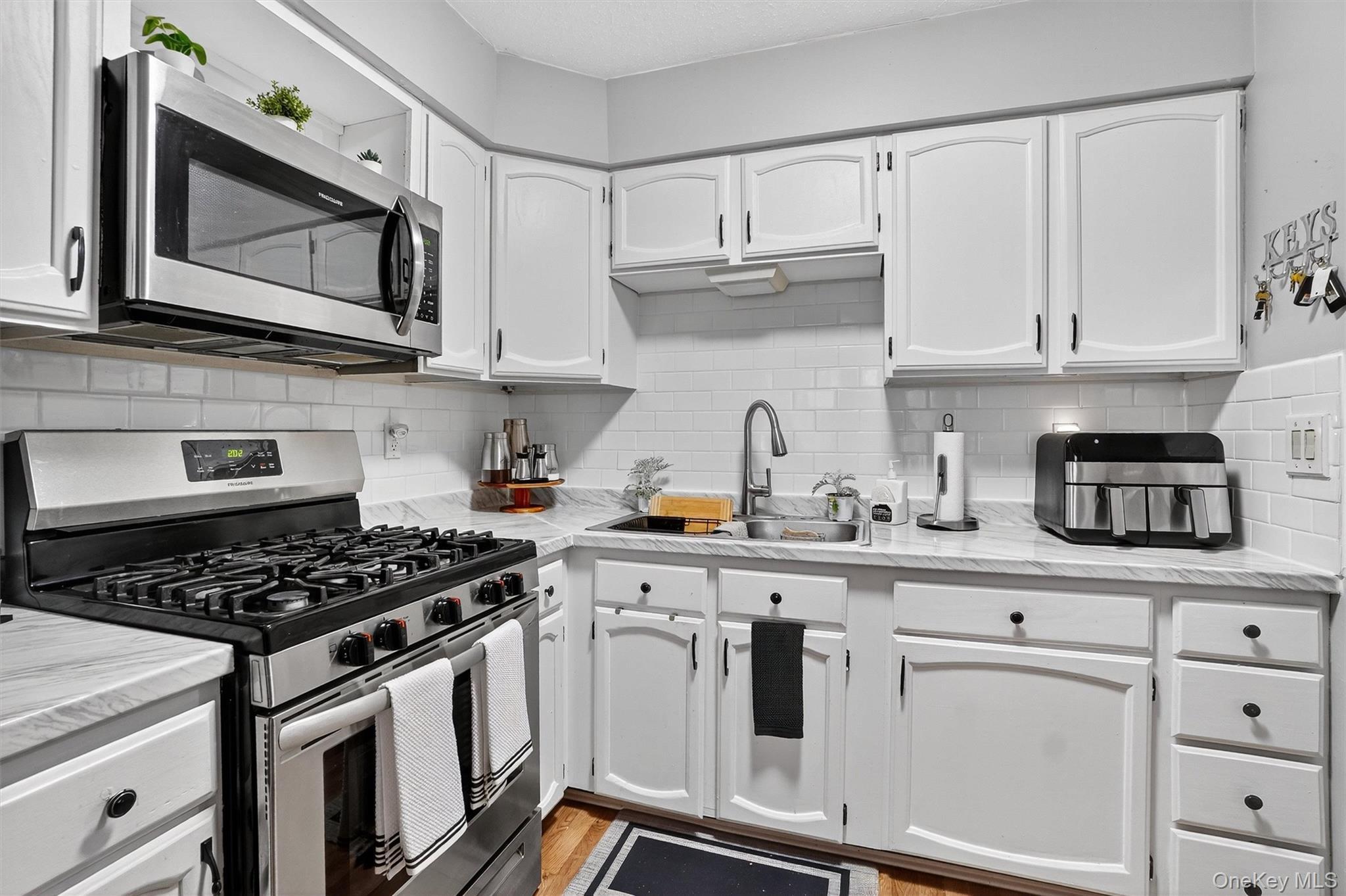 Single Family Fox Bronx, NY 10455, MLS-992048-6