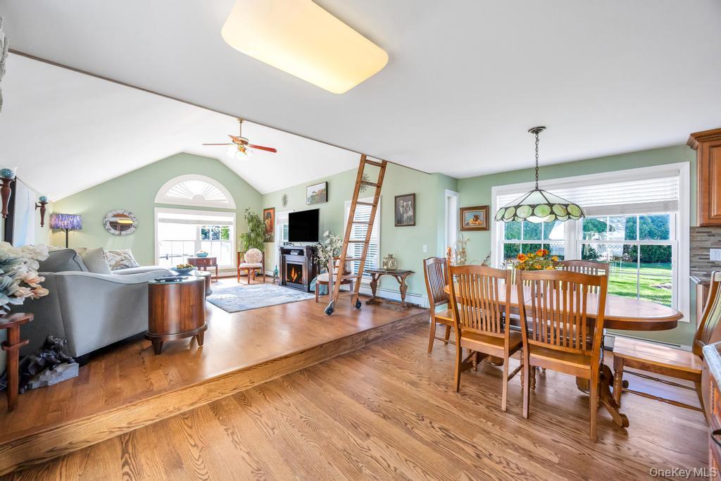 Single Family Featherbed  Suffolk County, NY 11769, MLS-992058-27