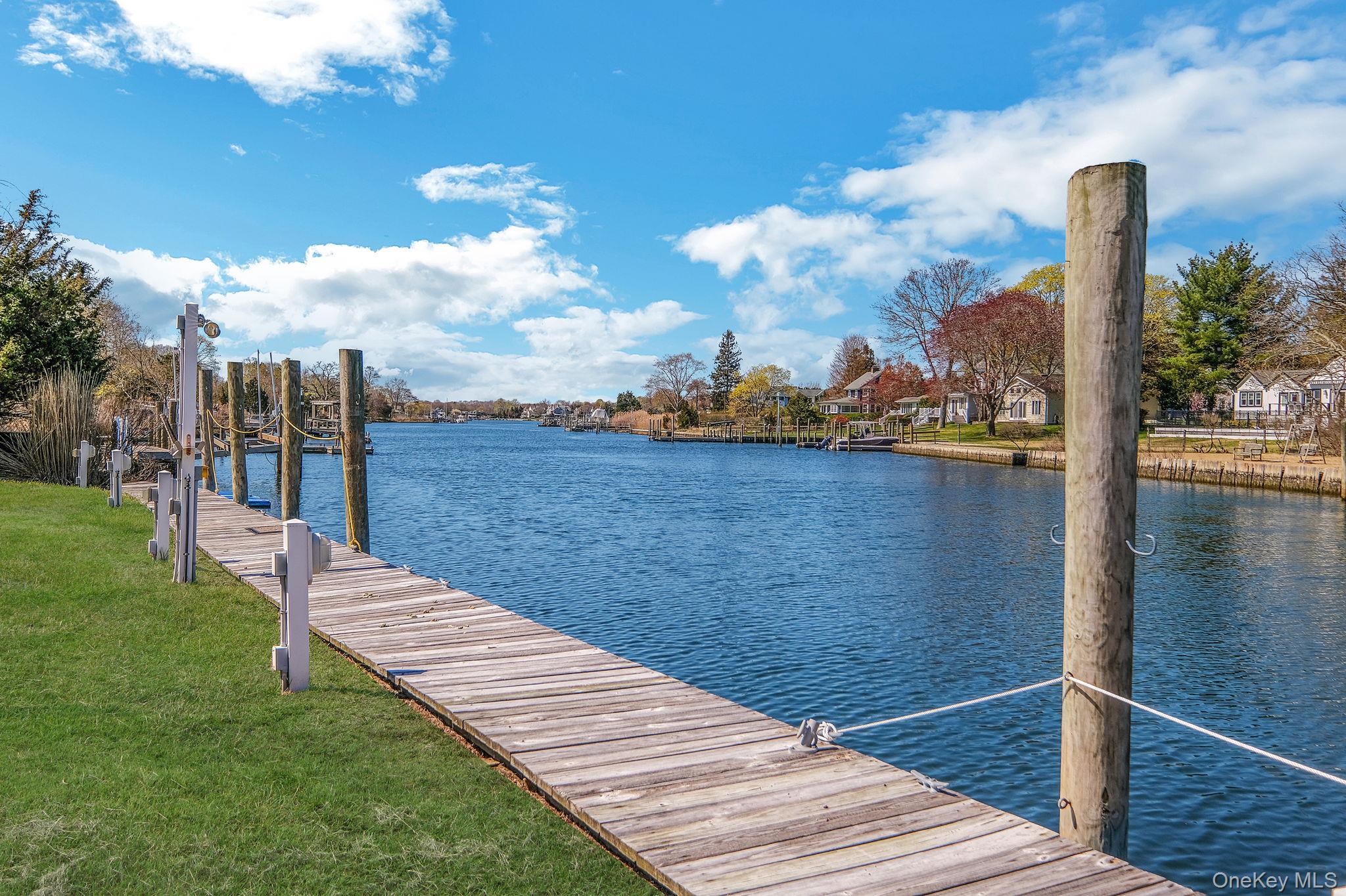 Single Family Union Avenue  Suffolk County, NY 11934, MLS-992069-43