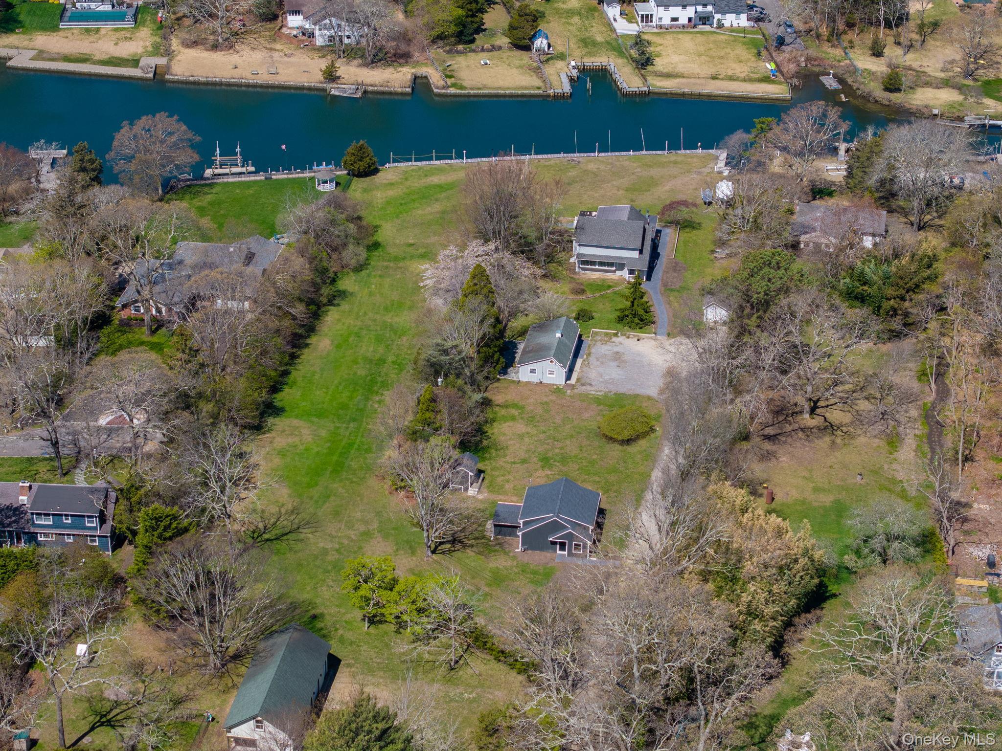 Single Family Union Avenue  Suffolk County, NY 11934, MLS-992069-45