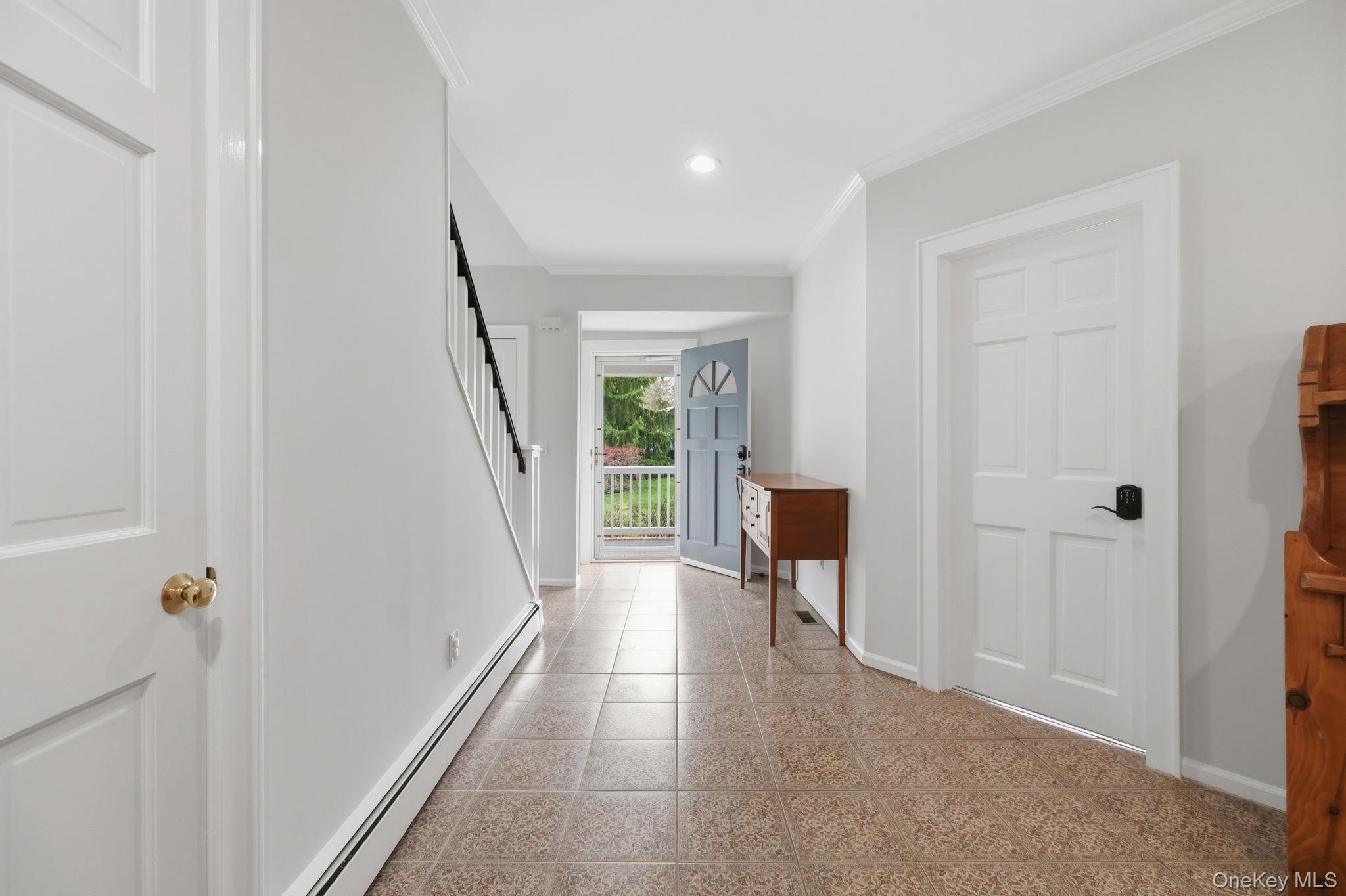 Single Family Union Avenue  Suffolk County, NY 11934, MLS-992069-6