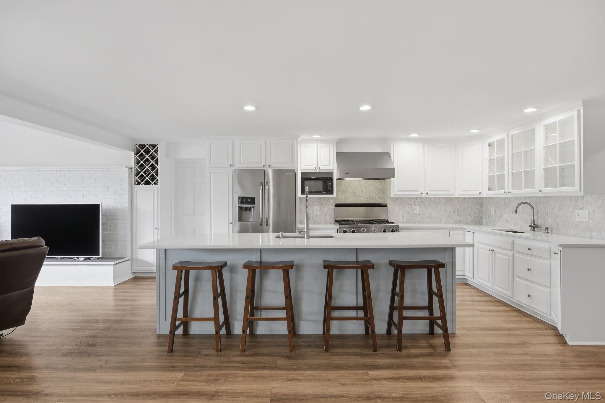 Single Family Union Avenue  Suffolk County, NY 11934, MLS-992069-9