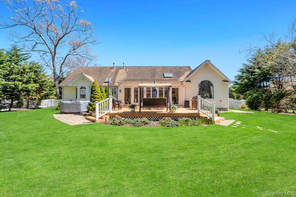 Single Family James Hawkins  Suffolk County, NY 11955, MLS-992074-11
