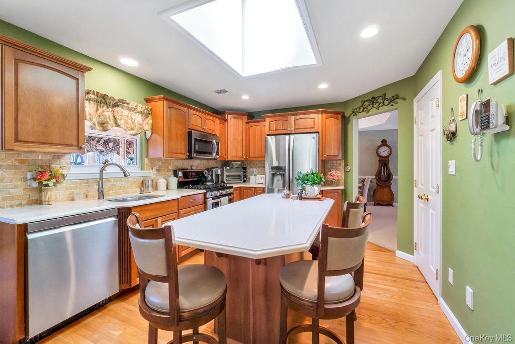 Single Family James Hawkins  Suffolk County, NY 11955, MLS-992074-22