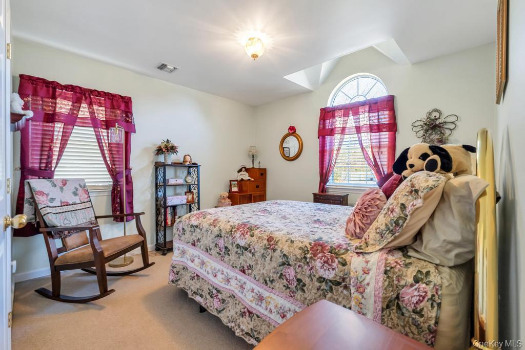 Single Family James Hawkins  Suffolk County, NY 11955, MLS-992074-25