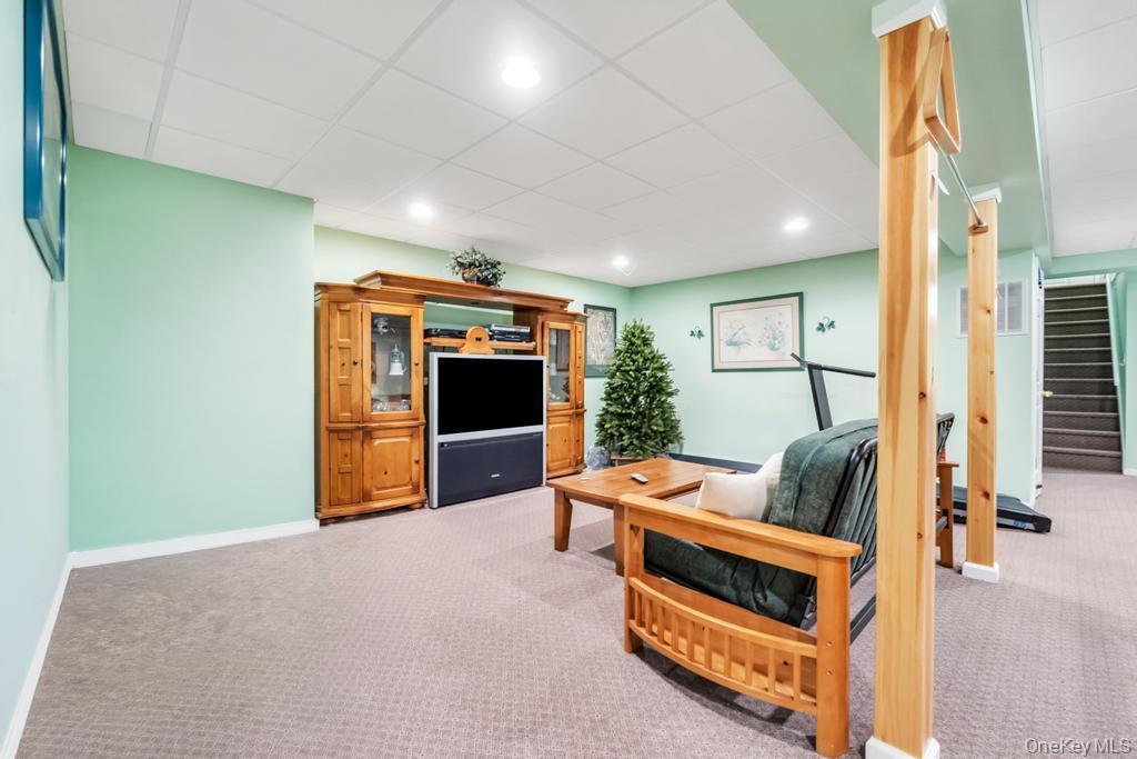 Single Family James Hawkins  Suffolk County, NY 11955, MLS-992074-46