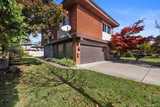 Single Family Brookedge  Out Of Area, NY 14221, MLS-992082-31