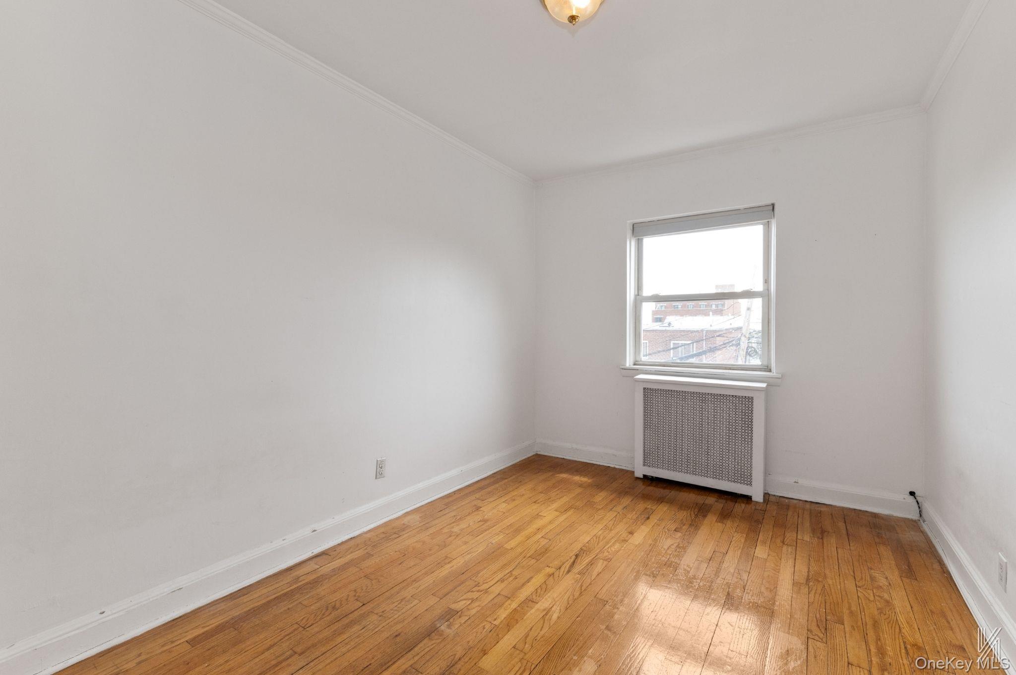 Single Family 28th Queens, NY 11105, MLS-992115-14